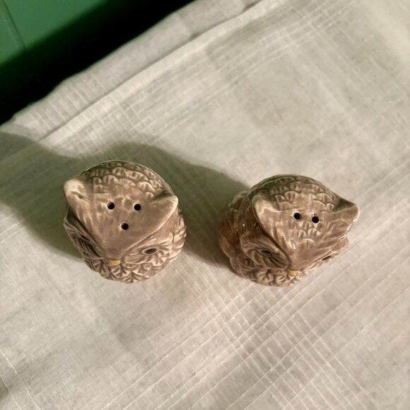 OWL Salt & Pepper Shakers Ceramic Better Homes and Gardens Collection - Picture 6 of 7